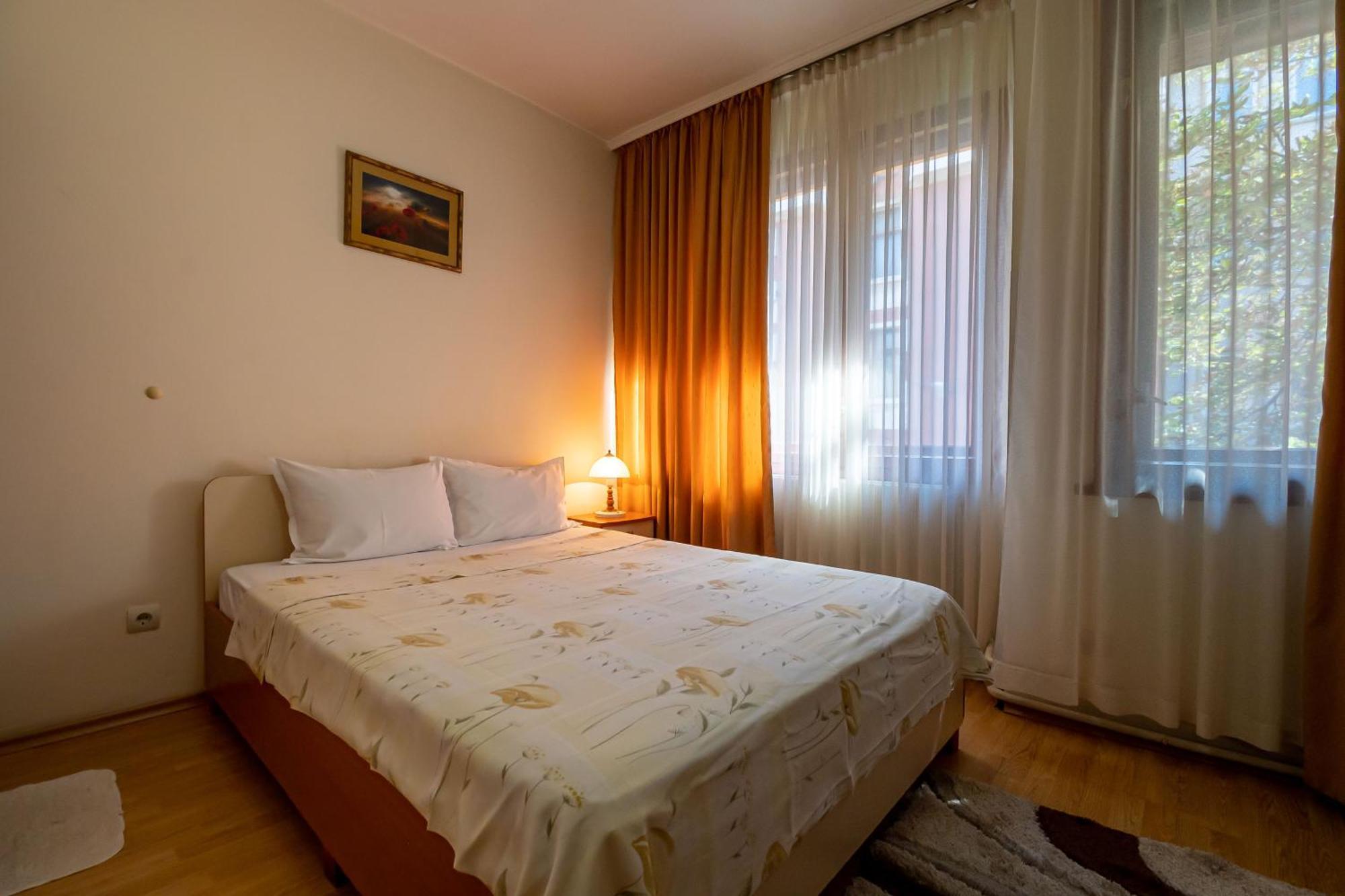 Primavera 1 Hotel Pazardzsik Kültér fotó