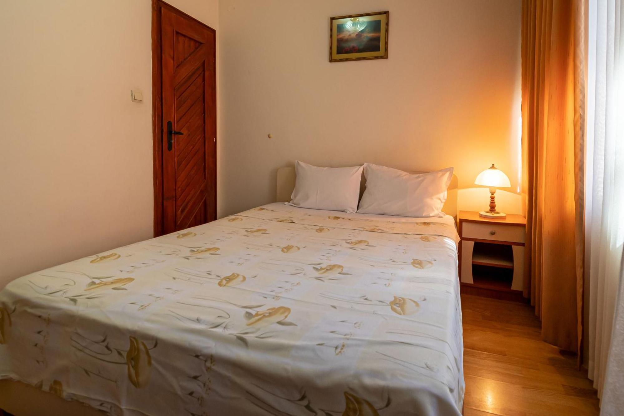 Primavera 1 Hotel Pazardzsik Kültér fotó