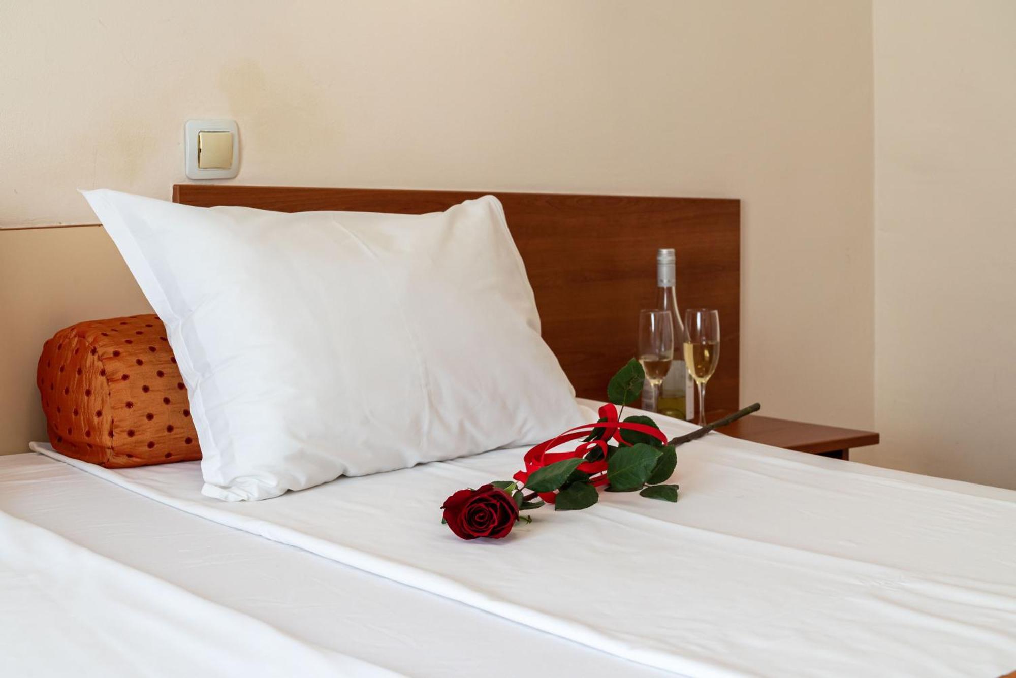 Primavera 1 Hotel Pazardzsik Kültér fotó