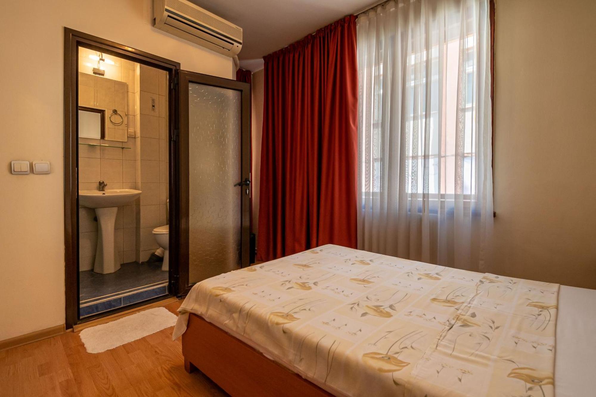 Primavera 1 Hotel Pazardzsik Kültér fotó